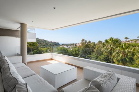 Penthouse for sale Benahavis, Malaga, Spain 3 bedrooms, 87 sq.m. No. 127452 - photo 2
