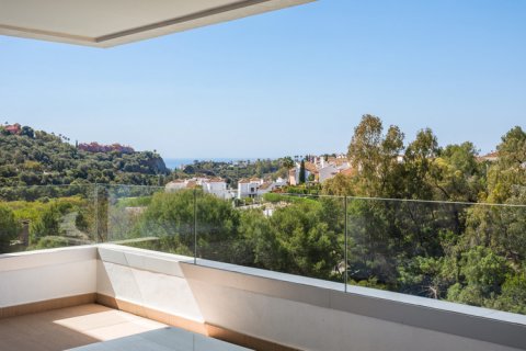 Penthouse for sale Benahavis, Malaga, Spain 3 bedrooms, 87 sq.m. No. 127452 - photo 1