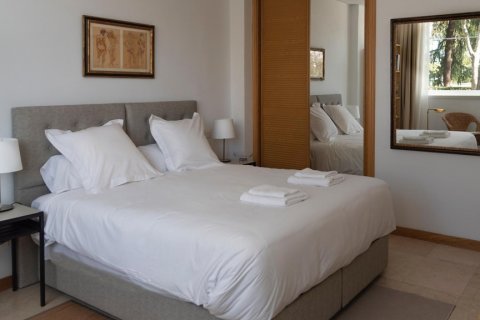 Apartment for rent Madrid, Spain 2 bedrooms, 90 sq.m. No. 129013 - photo 10