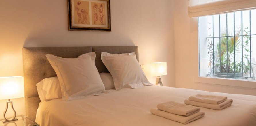 Apartment Madrid, Spain 2 bedrooms, 90 sq.m. No. 129013