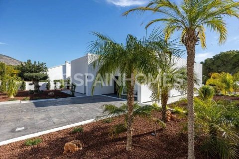 Villa for sale in Altea, Alicante, Spain 4 bedrooms, 226 sq.m. No. 131255 - photo 30
