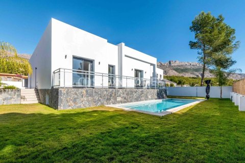 Huvila myytävänä Altea, Alicante, Espanja, 4 makuuhuonetta, 226 m2 No. 131255 - kuva 2