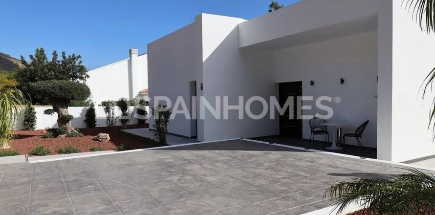 Villa in Altea, Alicante, Spanien 4 Schlafzimmer, 226 m2 Nr. 131255