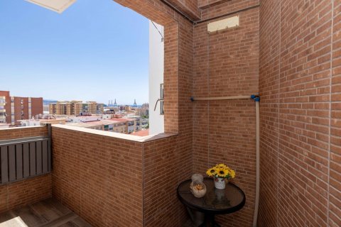 Apartment for sale Malaga, Spain 2 bedrooms, 81 sq.m. No. 121935 - photo 15