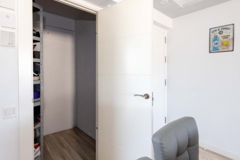 Apartment for sale Malaga, Spain 2 bedrooms, 81 sq.m. No. 121935 - photo 30