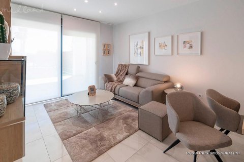 Продажа квартиры Плайя Фламенка II, Аликанте, Испания 3 спальни, 98м2 №122325 - фото 7