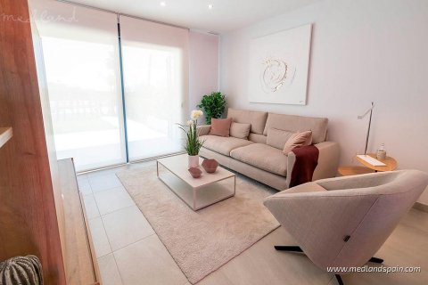 Продажа квартиры Плайя Фламенка II, Аликанте, Испания 3 спальни, 98м2 №122325 - фото 6
