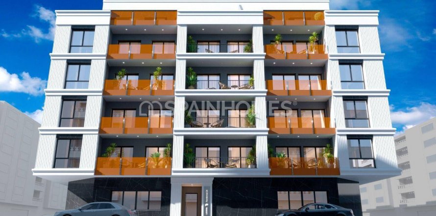Penthouse Torrevieja, Alicante, Spain 2 bedrooms, 101 sq.m. No. 124733