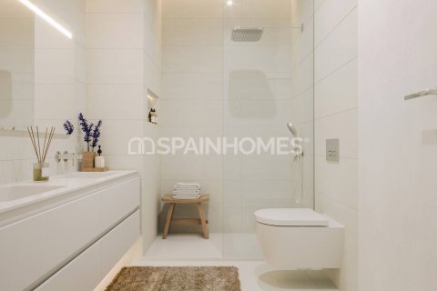 Villa à vendre à Estepona, Malaga, Espagne, 3 chambres, 172 m2 No. 120861 - photo 8