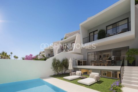 Villa à vendre à Estepona, Malaga, Espagne, 3 chambres, 172 m2 No. 120861 - photo 3
