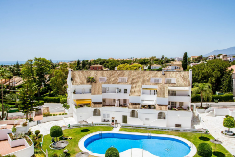 Duplex for sale Nueva Andalucia, Malaga, Spain 3 bedrooms, 135 sq.m. No. 127538 - photo 3