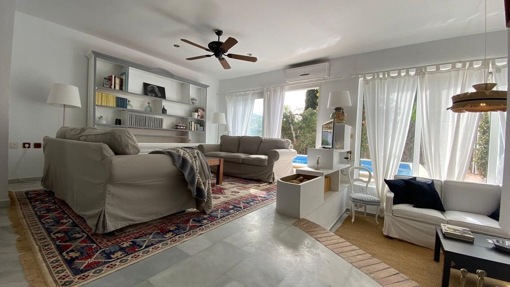 Huvila El Puerto de Santa Maria, Cadiz, Espanja 4 makuuhuonetta, 240 m2 No. 122178
