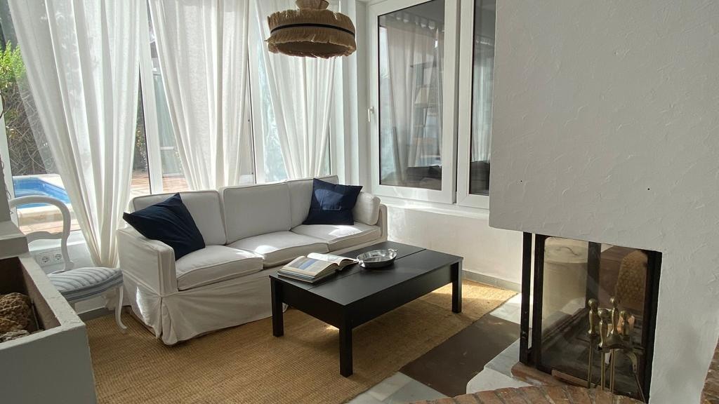 Huvila El Puerto de Santa Maria, Cadiz, Espanja 4 makuuhuonetta, 240 m2 No. 122178