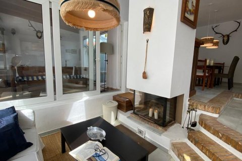 Villa for rent El Puerto de Santa Maria, Cadiz, Spain 4 bedrooms, 240 sq.m. No. 122178 - photo 17