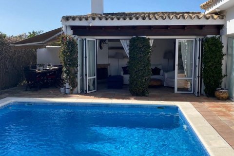 Villa for rent El Puerto de Santa Maria, Cadiz, Spain 4 bedrooms, 240 sq.m. No. 122178 - photo 26
