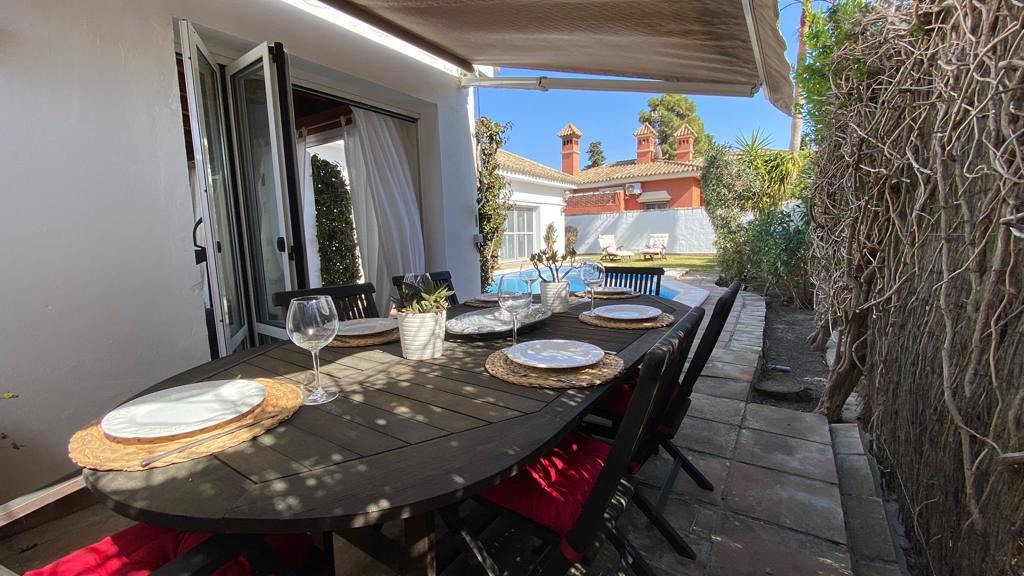 Huvila El Puerto de Santa Maria, Cadiz, Espanja 4 makuuhuonetta, 240 m2 No. 122178