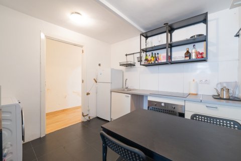 Dzīvoklis pārdošanā Madrid, Spānijā 5 istabas, 140 m2 Nr. 122175 - attēls 11