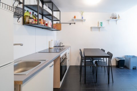 Dzīvoklis pārdošanā Madrid, Spānijā 5 istabas, 140 m2 Nr. 122175 - attēls 10