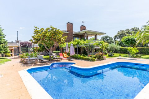 Продажа виллы Брунете, Мадрид, Испания 6 спален, 467м2 №122179 - фото 4