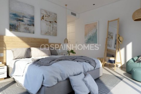 Продажа квартиры в Касарес, Малага, Испания 2 спальни, 77м2 №121243 - фото 12