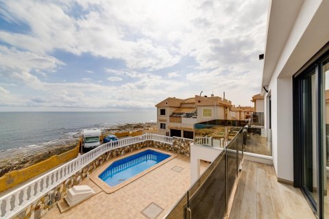 Villa in vendita Torrevieja, Alicante, Spagna 210 mq. N° 127170 - foto 4