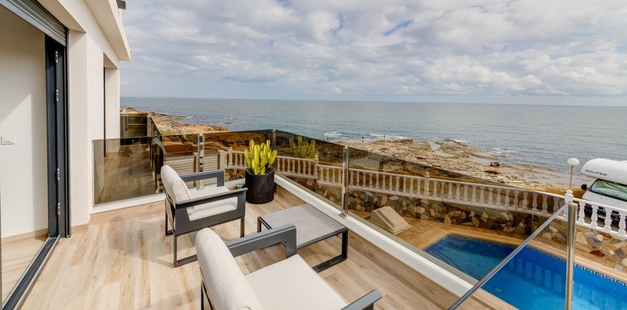 Villa Torrevieja, Alicante, Spagna 210 mq. N° 127170
