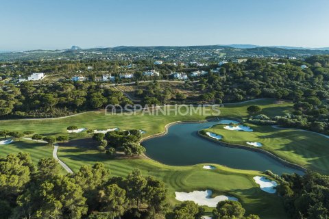 Land plot à vendre à San Roque, Cadiz, Espagne, 2703 m2 No. 120712 - photo 1