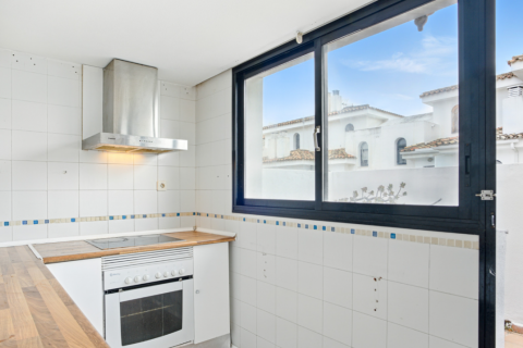 Townhouse for sale Estepona, Malaga, Spain 3 bedrooms, 245 sq.m. No. 127518 - photo 19