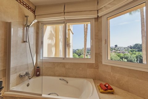 Apartament Marbella, Malaga, Hiszpania 2 sypialnie, 127 mkw. nr 127519 – zdjęcie 26