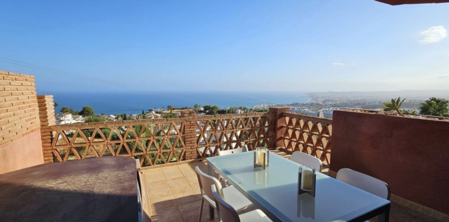 Bliźniak Benalmadena, Malaga, Hiszpania 3 sypialnie, 156 mkw. nr 127522