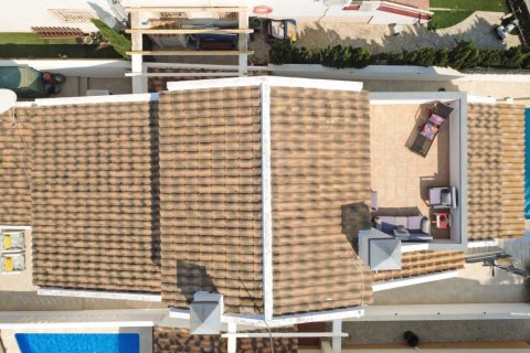 Villa zum Verkauf in Alicante, Spanien 2 Schlafzimmer, 96 m2 Nr. 131780 - Foto 4