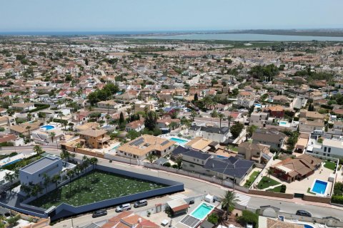 Villa zum Verkauf Ciudad Quesada, Alicante, Spanien 3 Schlafzimmer, 258 m2 Nr. 131778 - Foto 24