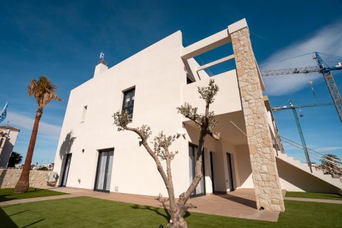 Dzīvoklis pārdošanā Pilar de la Horadada, Alicante, Spānijā 2 istabas, 74 m2 Nr. 132251 - attēls 3