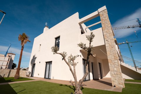 Apartment for sale Pilar de la Horadada, Alicante, Spain 3 bedrooms, 83 sq.m. No. 132252 - photo 2