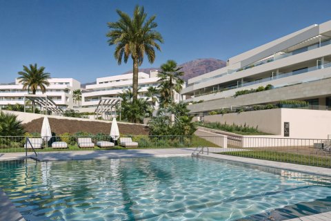 Bungalow for sale in Estepona, Malaga, Spain 3 bedrooms, 147 sq.m. No. 123846 - photo 13