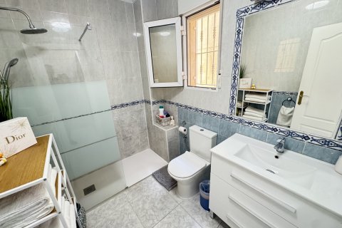 Villa in vendita Villamartin, Alicante, Spagna 2 camere da letto, 90 mq. N° 131631 - foto 16