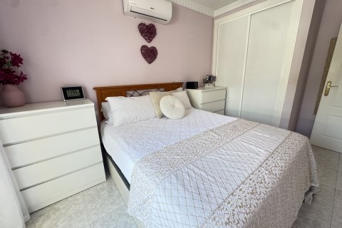 Villa in vendita Villamartin, Alicante, Spagna 2 camere da letto, 90 mq. N° 131631 - foto 11