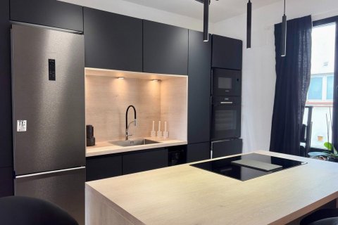 Apartment for sale Madrid, Spain 1 bedroom, 93 sq.m. No. 130659 - photo 6