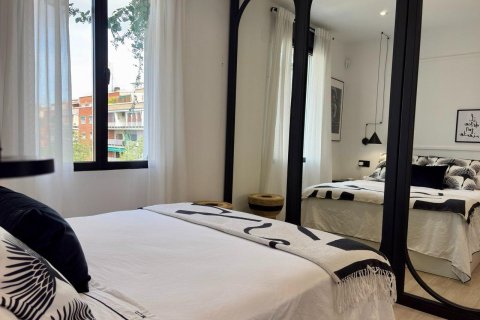 Apartment for sale Madrid, Spain 1 bedroom, 93 sq.m. No. 130659 - photo 11