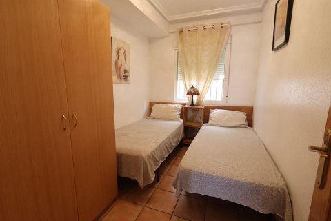 Apartment for sale Cabo Roig, Alicante, Spain 3 bedrooms, 72 sq.m. No. 130664 - photo 15