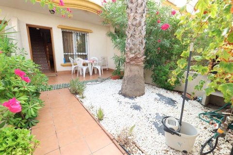 Apartment for sale Cabo Roig, Alicante, Spain 3 bedrooms, 72 sq.m. No. 130664 - photo 2