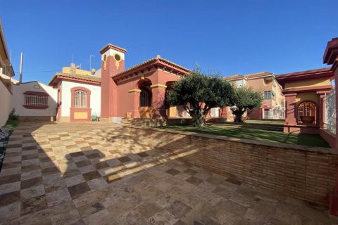Villa for sale Santiago de la Ribera, Murcia, Spain 4 bedrooms, 246 sq.m. No. 128797 - photo 8