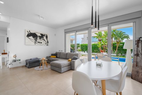 Villa in vendita Orihuela, Alicante, Spagna 3 camere da letto, 119 mq. N° 128724 - foto 10