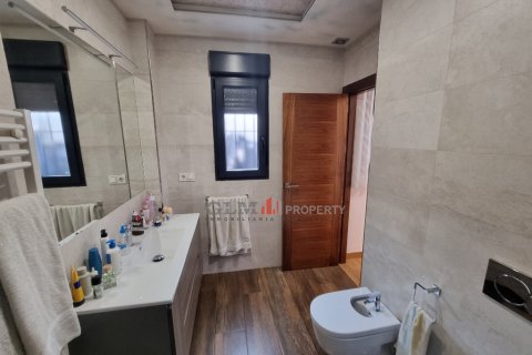 Apartment for sale Los Alcazares, Murcia, Spain 3 bedrooms, 120 sq.m. No. 128726 - photo 28