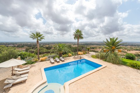 Finca for rent Santanyi, Mallorca, Spain 4 bedrooms, 481 sq.m. No. 128053 - photo 6