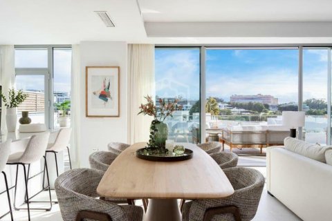 Продажа квартиры Марбелья, Малага, Испания 3 спальни, 227м2 №128048 - фото 2