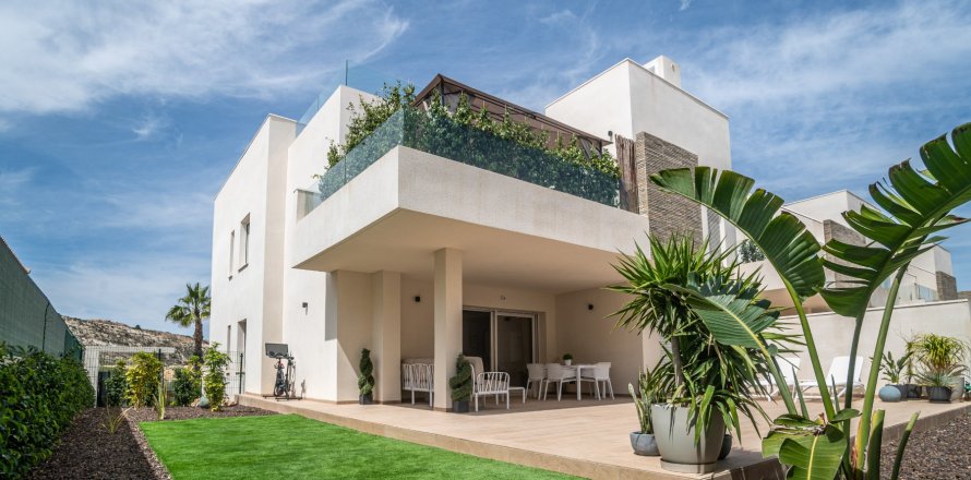 Apartment Algorfa, Alicante, Espagne 3 chambres, 95 m2 No. 124974