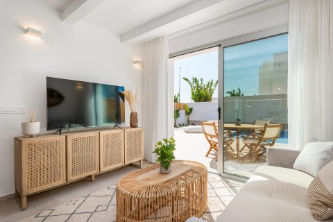 Продажа бунгало в Долорес, Аликанте, Испания 3 спальни, 90м2 №123344 - фото 15
