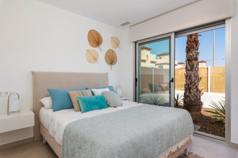 Продажа бунгало в Долорес, Аликанте, Испания 3 спальни, 90м2 №123344 - фото 10