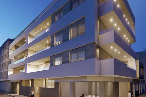 Продажа квартиры в Торревьеха, Аликанте, Испания 2 спальни, 77м2 №123349 - фото 12